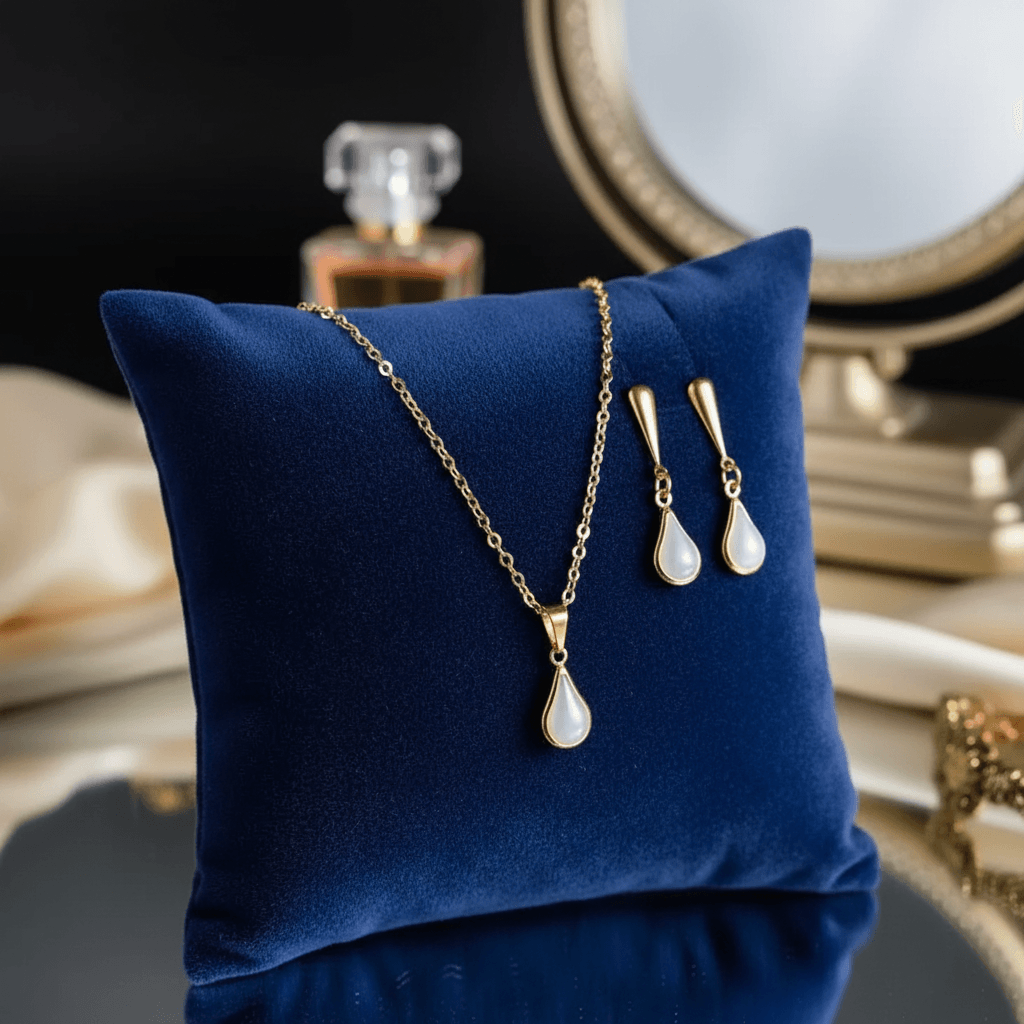 Kit Colar e Brinco Pérola Gota Folheados a Ouro 18k