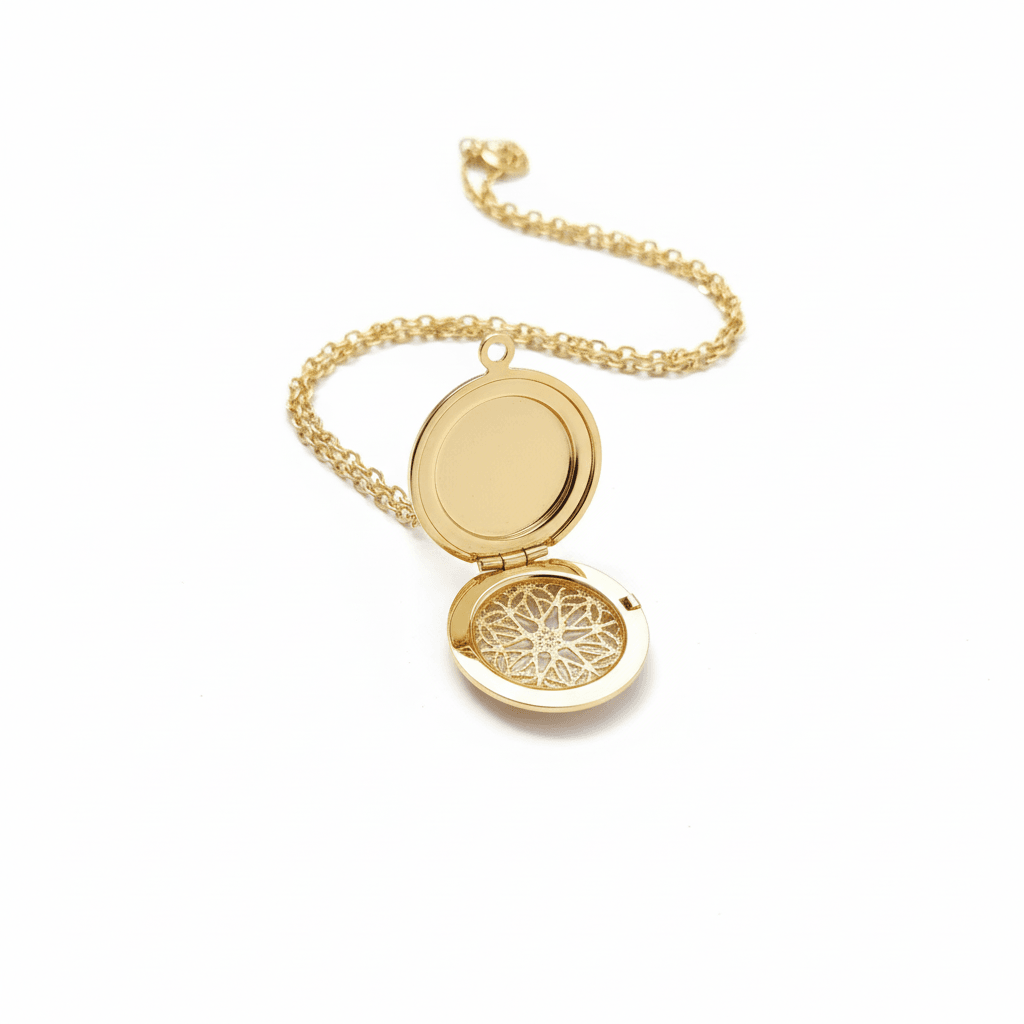 Relicário star redondo dourado